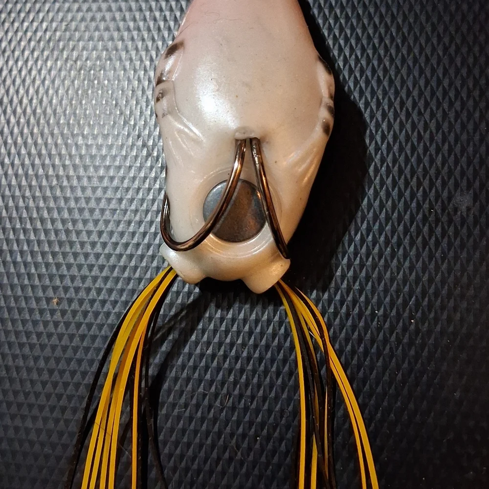 Hollow Booty Topwater Fishing Lure